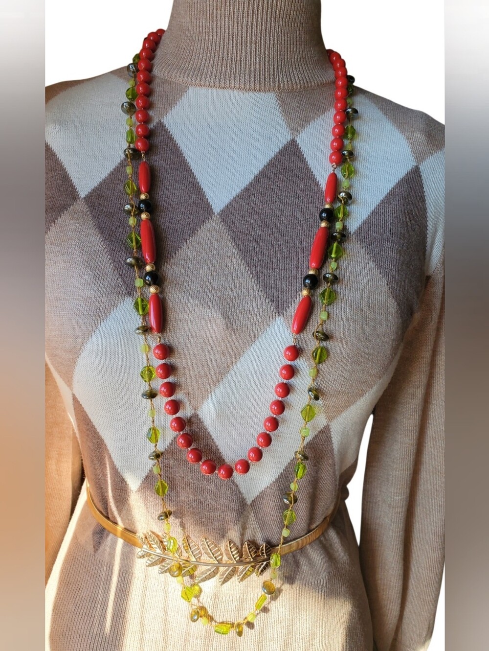 Vtg. Red & Green Beads Necklaces